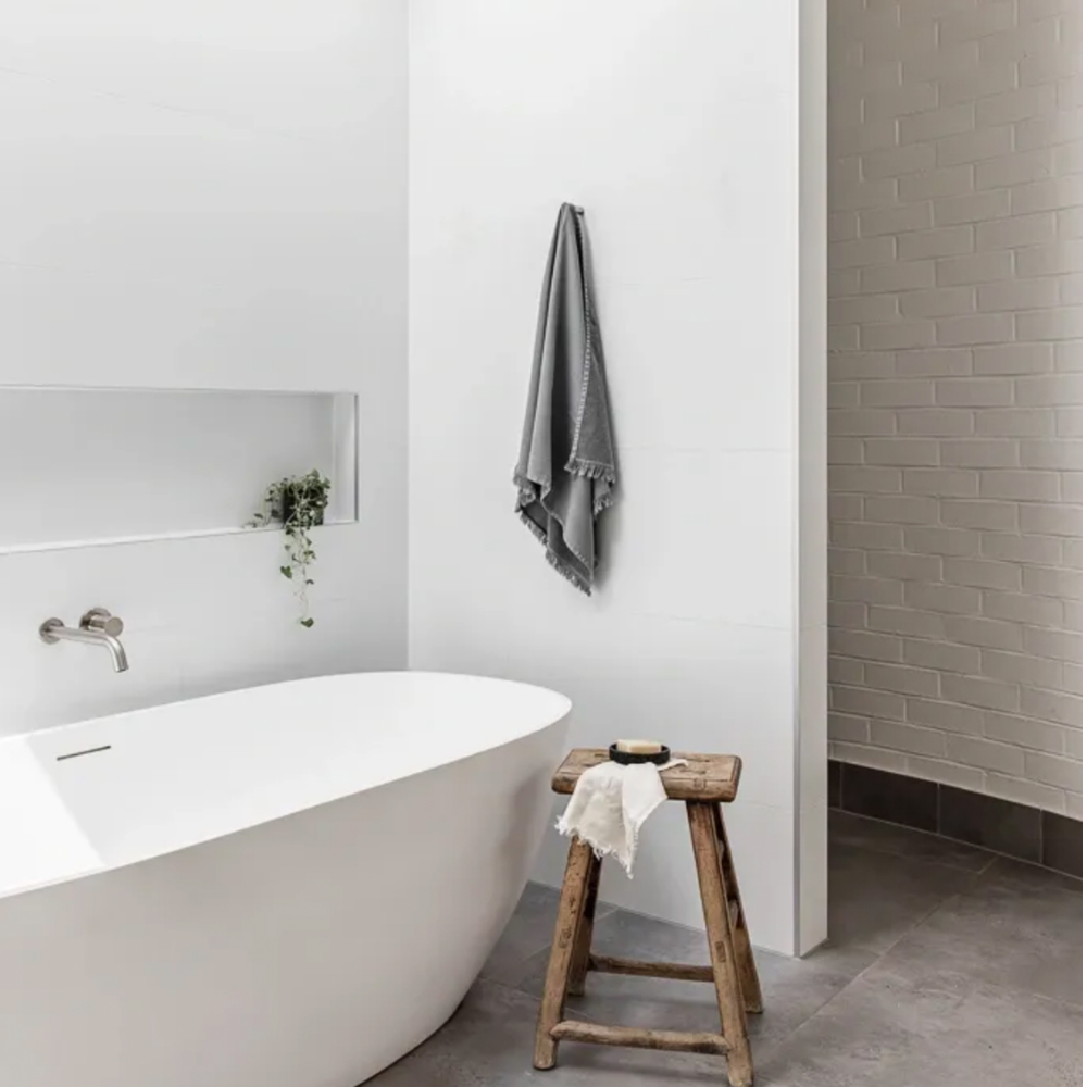 Iom Robe Hook - Premium Accessories from Ideal Standard - Just GH₵94.50! Shop now at Kimo Group