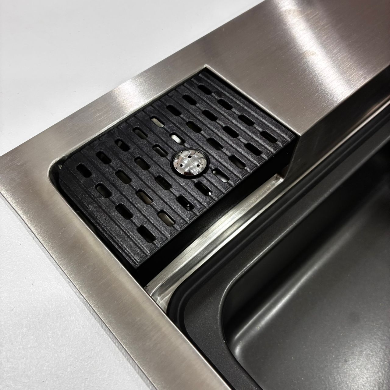 Kitchen Sink Brushed Silver 304 - Premium Kitchen from Kimo Group - Just GH₵3450! Shop now at Kimo Group