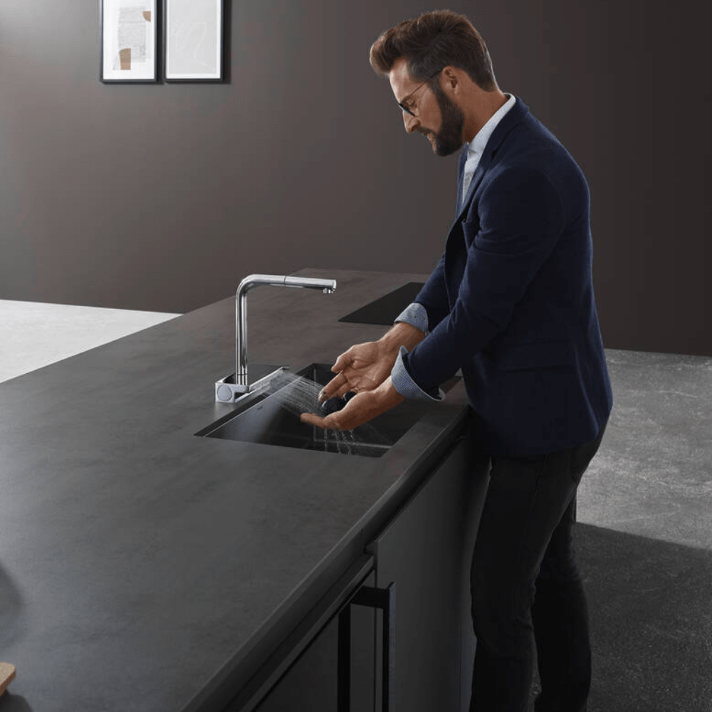 Aquno Select M81 250 Kitchen Mixer - Premium Kitchen from Hansgrohe - Just GH₵6225! Shop now at Kimo Group